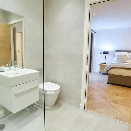 Luxury 7 Mins Walk To Salford - Pass The Keys Apartament Manchester