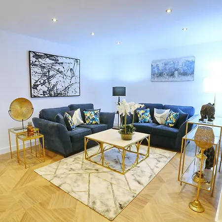 Luxury 7 Mins Walk To Salford - Pass The Keys Apartment
