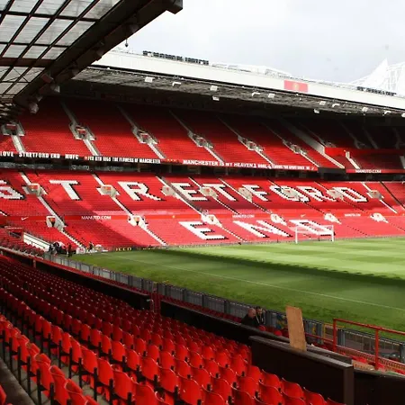 Trafford Duplex - Pass The Keys Διαμέρισμα