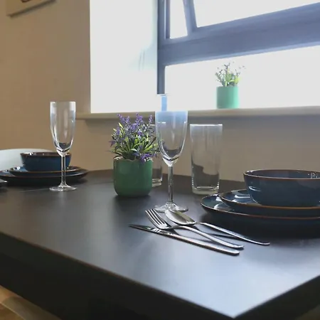 Apartament Stylish 1-bed Between Salford Quays & - Pass The Keys Manchester