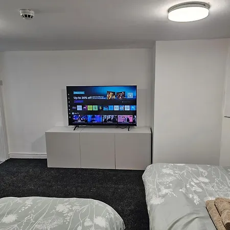 Basement Near City Centre Manchester