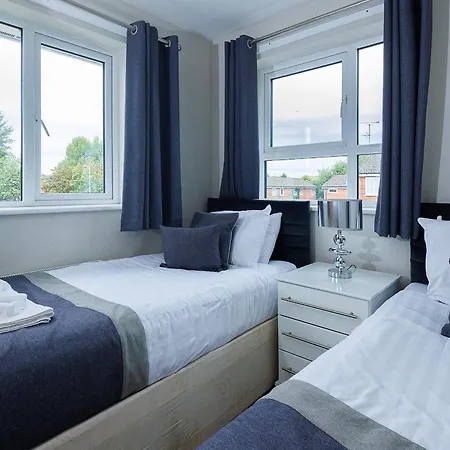 Riverside Villas Holiday home