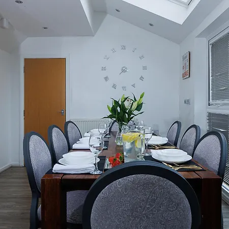 Riverside Villas Holiday home *