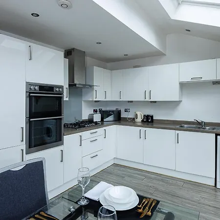Riverside Villas *