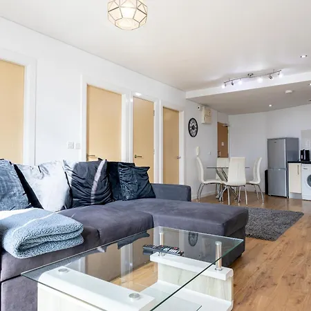 2 Bedroom Coop Live Etihad Stadium Pass The Keys * Manchester