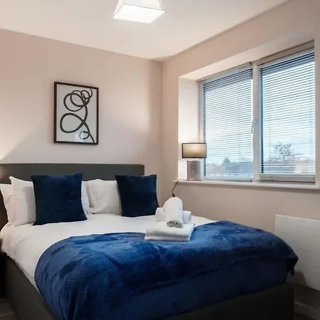 With Free Parking By Superhost Manchester