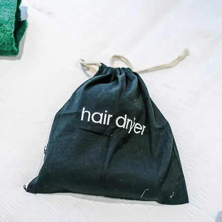 Sleeps 8, Duplex Apartment, Pool Table, Balcony X2, Long Term Disc, Perfect For Groups Appartamento *