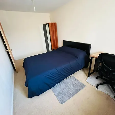 Gasthuis Cosy 4-bedroom *