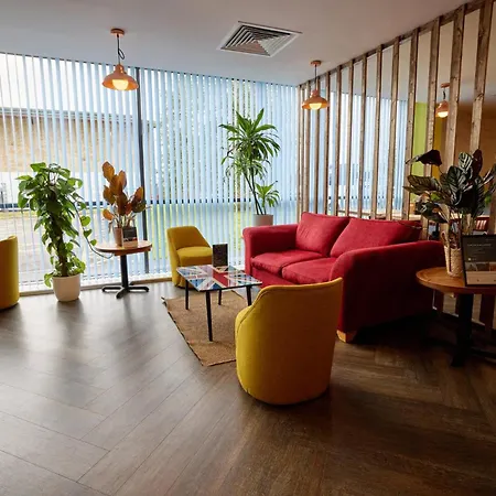 - The Niu, Loom North By Ihg Hotel