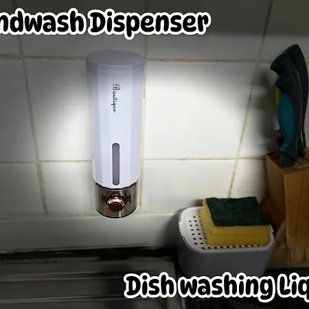 Manchester City Break - 1 Big Bedroom Sleeps 3 Manchester