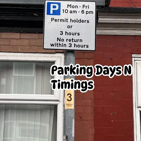 Manchester City Break - 1 Big Bedroom Sleeps 3 * Manchester