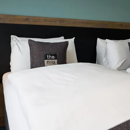 - The Niu, Loom North By Ihg