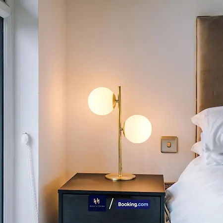 アパート Modern 2 Bed With Balcony By Host A *