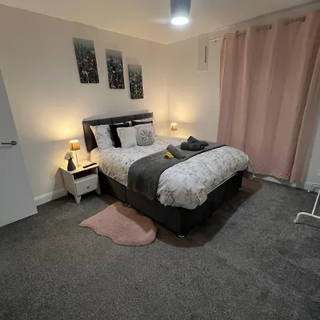 Flat In Greater Апартаменты Манчестер