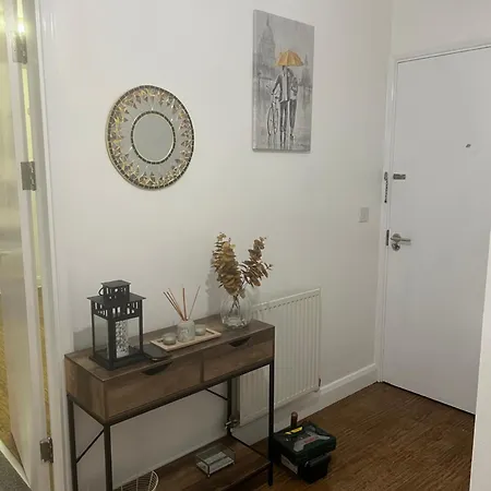 Flat In Greater Апартаменты *