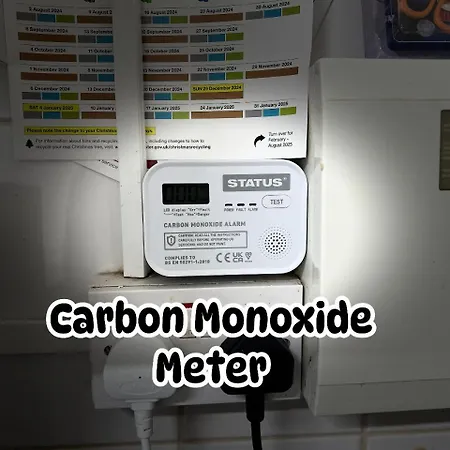 Manchester City Cosy Stay - Fresh New Master Bedroom Sleeps 3 Guests - 3 Adults ゲストハウス マンチェスター