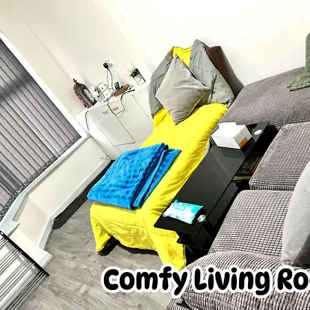 Apartment Manchester Cosy Stay - Fresh New Double Bedroom Sleeps 2 Guests *