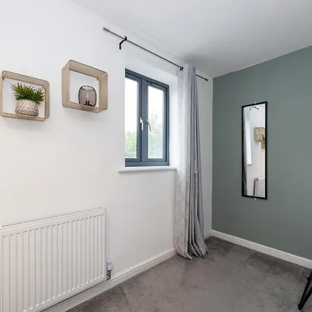 Hébergement de vacances Contractors, 5 Bed, Sleeps 9, Free Parking & Wifi Manchester