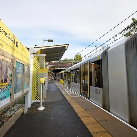 - The Niu, Loom North By Ihg 3*