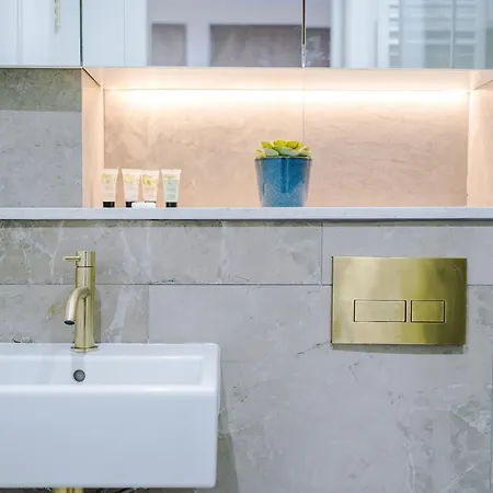 King Street Collection Apartment