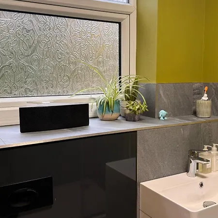 8 Riversdale King Size Privat bolig Manchester