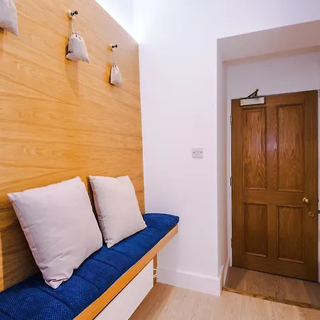 Villa Stylish 3-bed - Roof Terrace & Parking Manchester