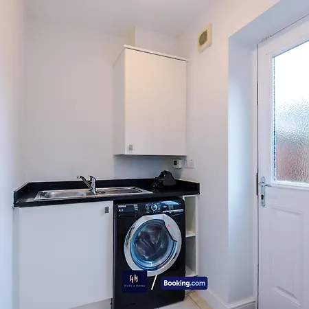 Large 3 Bed House Sleeps 7 By Host A Manchester