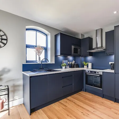 Luxury Prime Location Flat Apartment