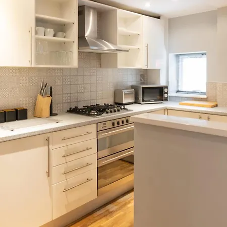 Host & - Burton Road Apartamento *