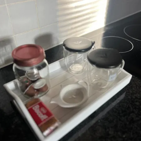 Brentwood Court アパート *