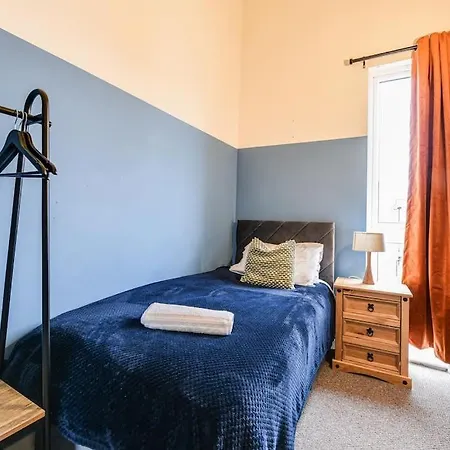 Holiday home Etihad Campus-contractor Manchester