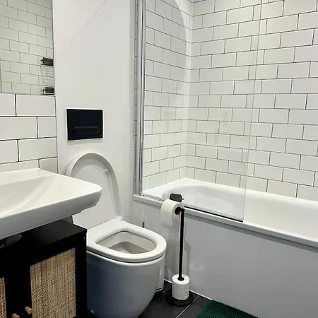 Stunning Centre Duplex With Free Parking マンチェスター