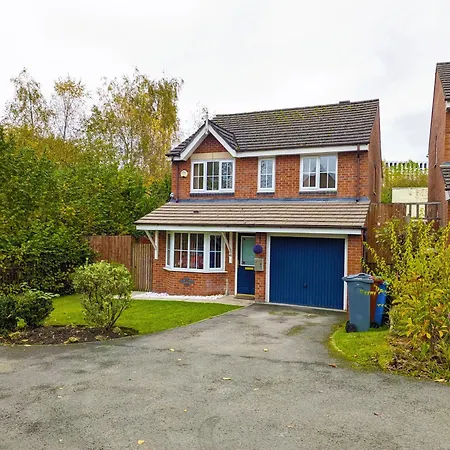 Holiday home Spacious 4 Bed Riverside