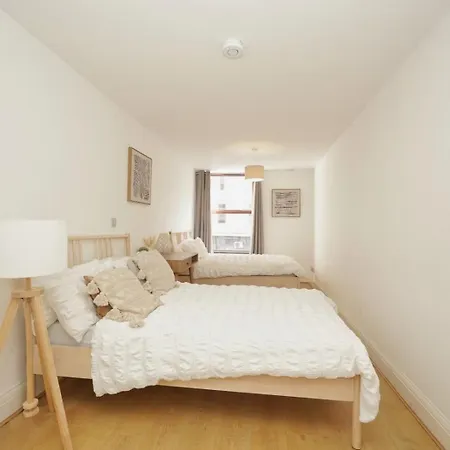 City Centre 1br Strong Wifi アパート