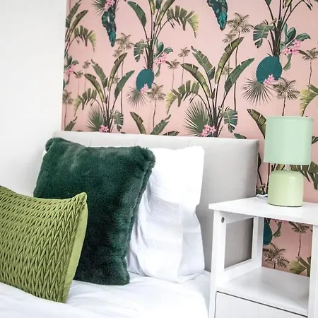 Coop Arena Luxurious Townhouse Hébergement de vacances Manchester