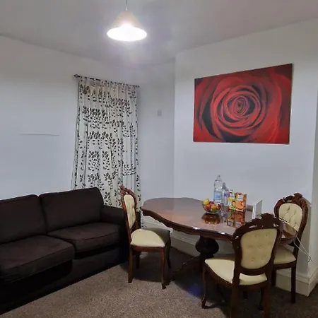 Single Cosy In Monton Village - Eccles Privat bolig