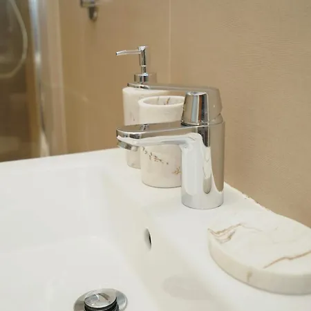 アパート Luxury Riverside Retreat In Salford Strong Wifi *