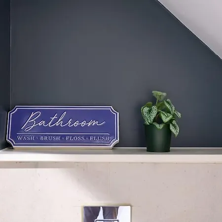 Stylish Modern * Μάντσεστερ