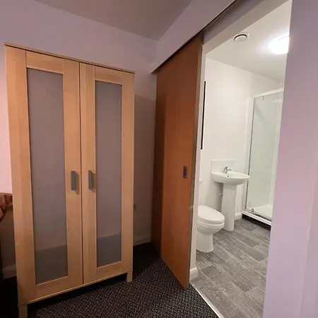 Sun House Homestay Manchester