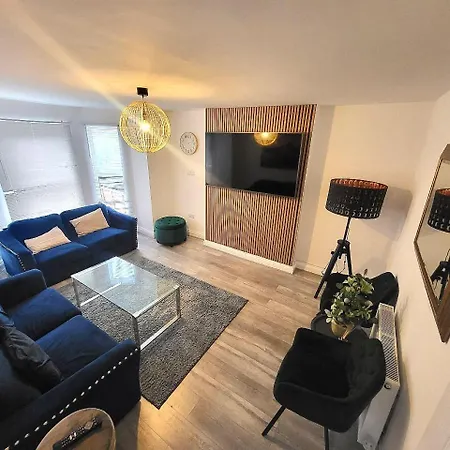 West Didsbury Homestay