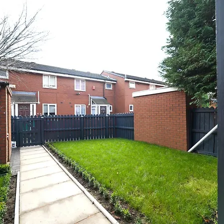 Downtown Cozy House In *