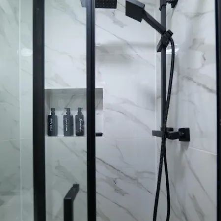 Downtown Cozy House In * Manchester