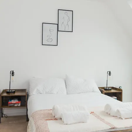 Entire In Apartman Manchester