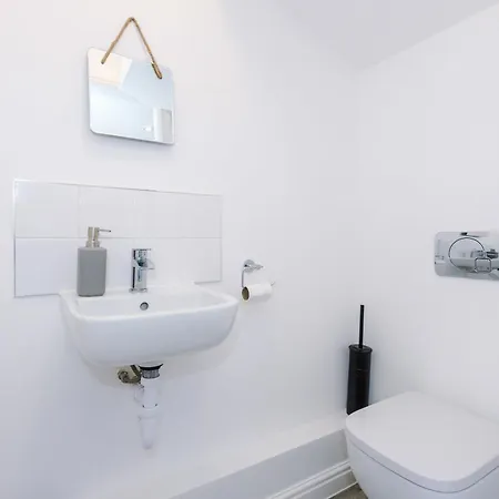 Rest&recharge At Waterway House Nyaraló