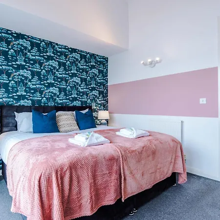 Holiday home Townhouse 5mins To Centre And Etihad - Free Secure Parking