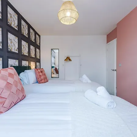 別荘 R&r - Modern Townhouse Near Etihad & Centre *