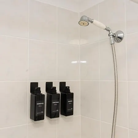 The Burton- Free Gated Parking Apartman Manchester