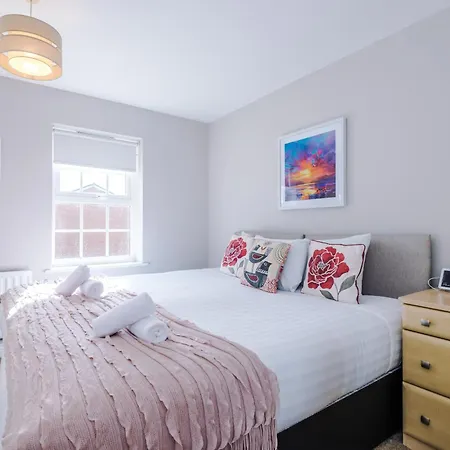 Cravenwood House * Manchester