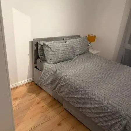 Hébergement de vacances 4 Bedroom Next To Apollo Manchester