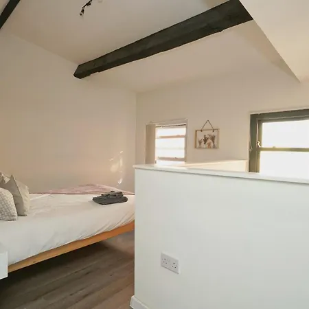 City Centre 2br Strong Wifi Manchester